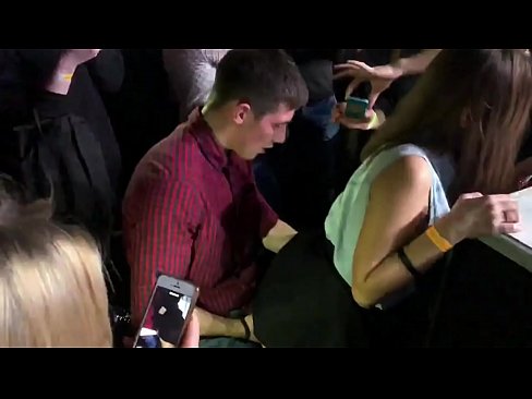 ❤️ sex tūturu i roto i te nightclub Russian. 18-tau-tawhito Russian kotiro i roto i te nono me te tara fucked i roto i te nightclub ☑ Porno i porn mi.vanalize.ru ️❤